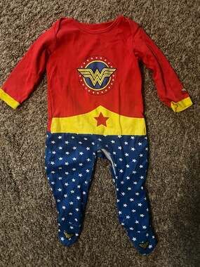 Wonder Woman Baby Girls Footed Sleeper Pajamas Superhero Costume 12–18M